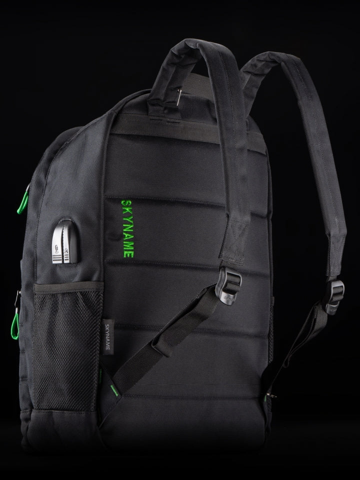 Rucsac școlar - 80-43, design cu unde sonore roșii și port USB/Audio
