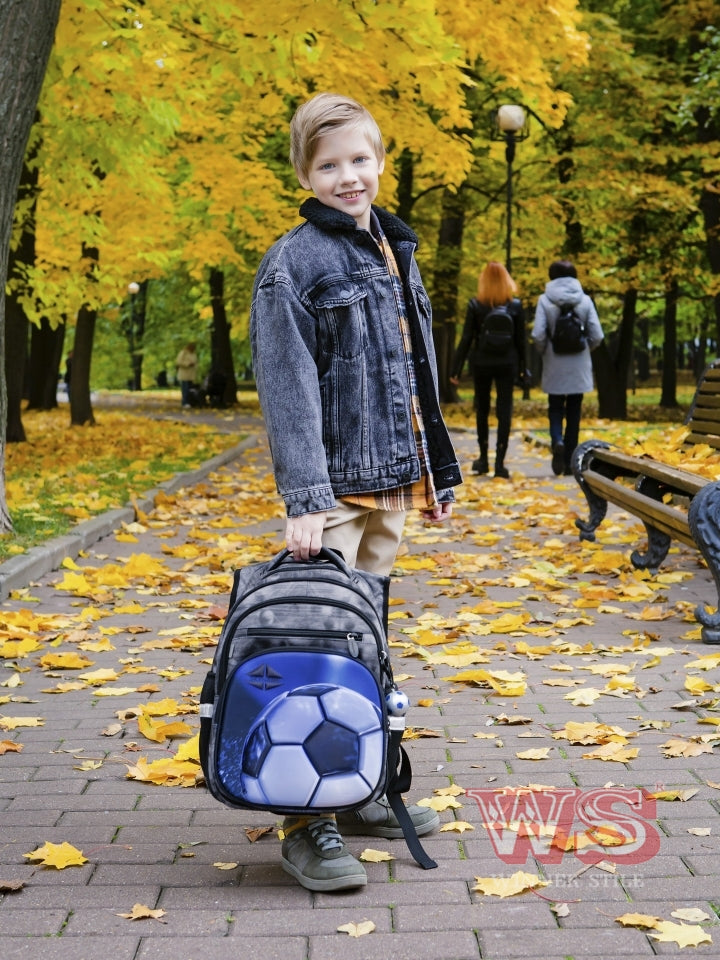 Rucsac școlar - R3-249, design Minge de fotbal în splash albastru
